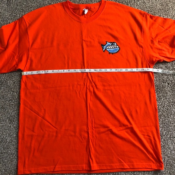 Men’s T-Shirt (NWOT) - Picture 4 of 6